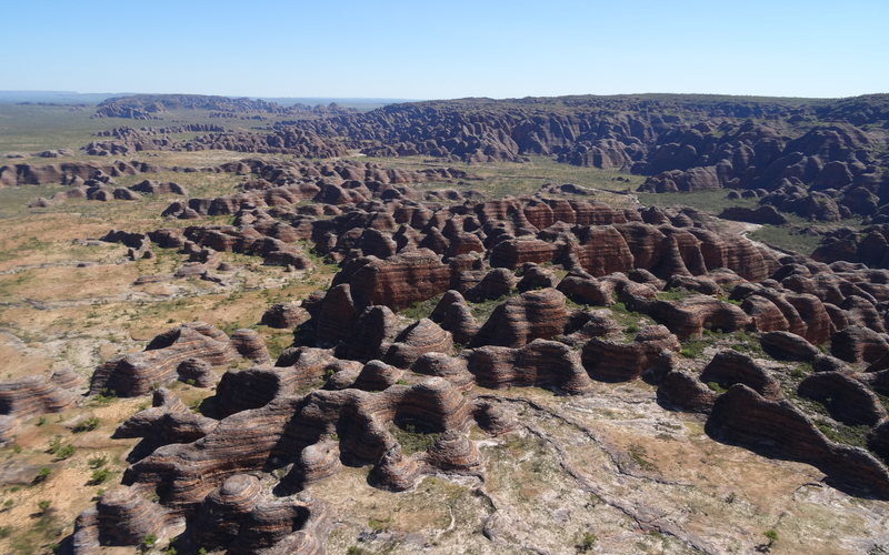 Bungle Range by helicopter. Photo by Sanne